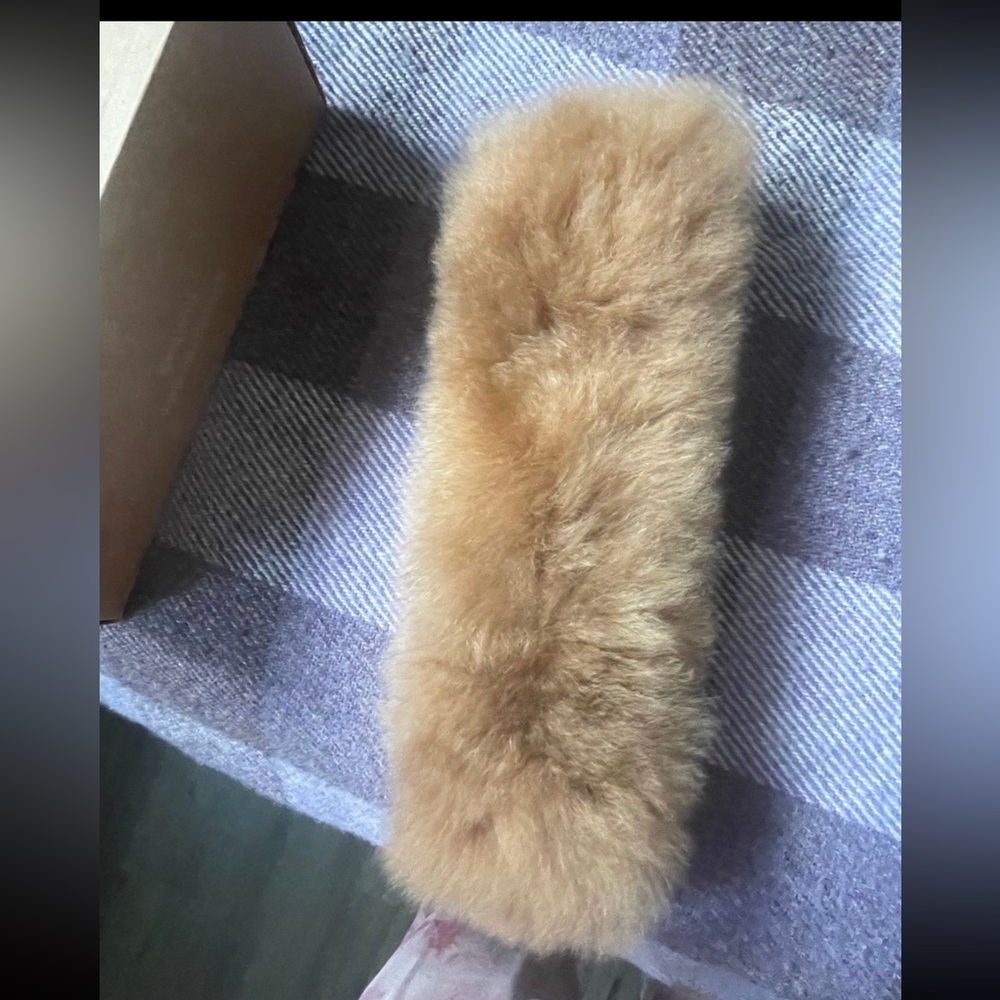 Alpaca fur headband 🦙